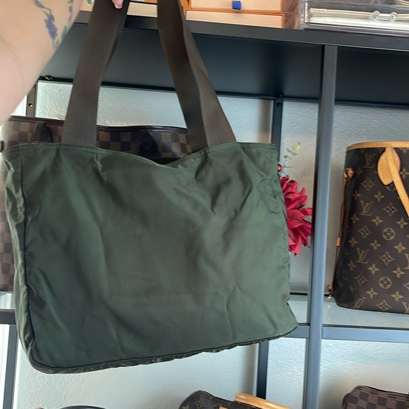 Nylon PRADA shoulder bag - Picture 2 of 4